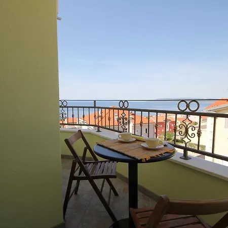 Apartment Adriatika Makarska