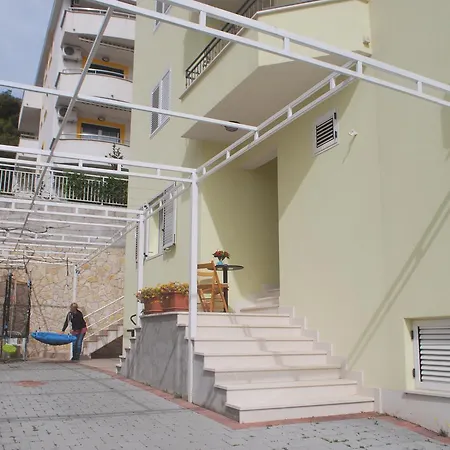 Adriatika Apartment *