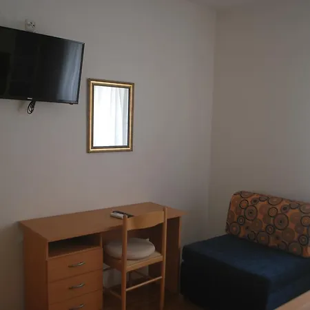 Apartment Adriatika Makarska